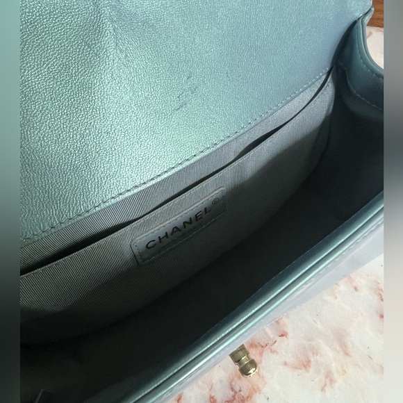 Chanel Quilted Blue Patent Leather Iridescent Medium Boy Bag - Picture 12 of 13